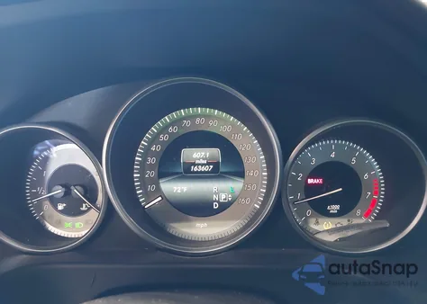 2015 Mercedes-Benz E 350 4Matic z USA, uszkodzony, nr VIN WDDHF8JB0FB114311